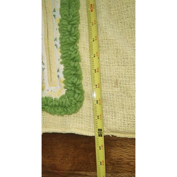 Vintage handmade baby bunting w bunny trim yellow green Easter lined - Picture 11 of 13